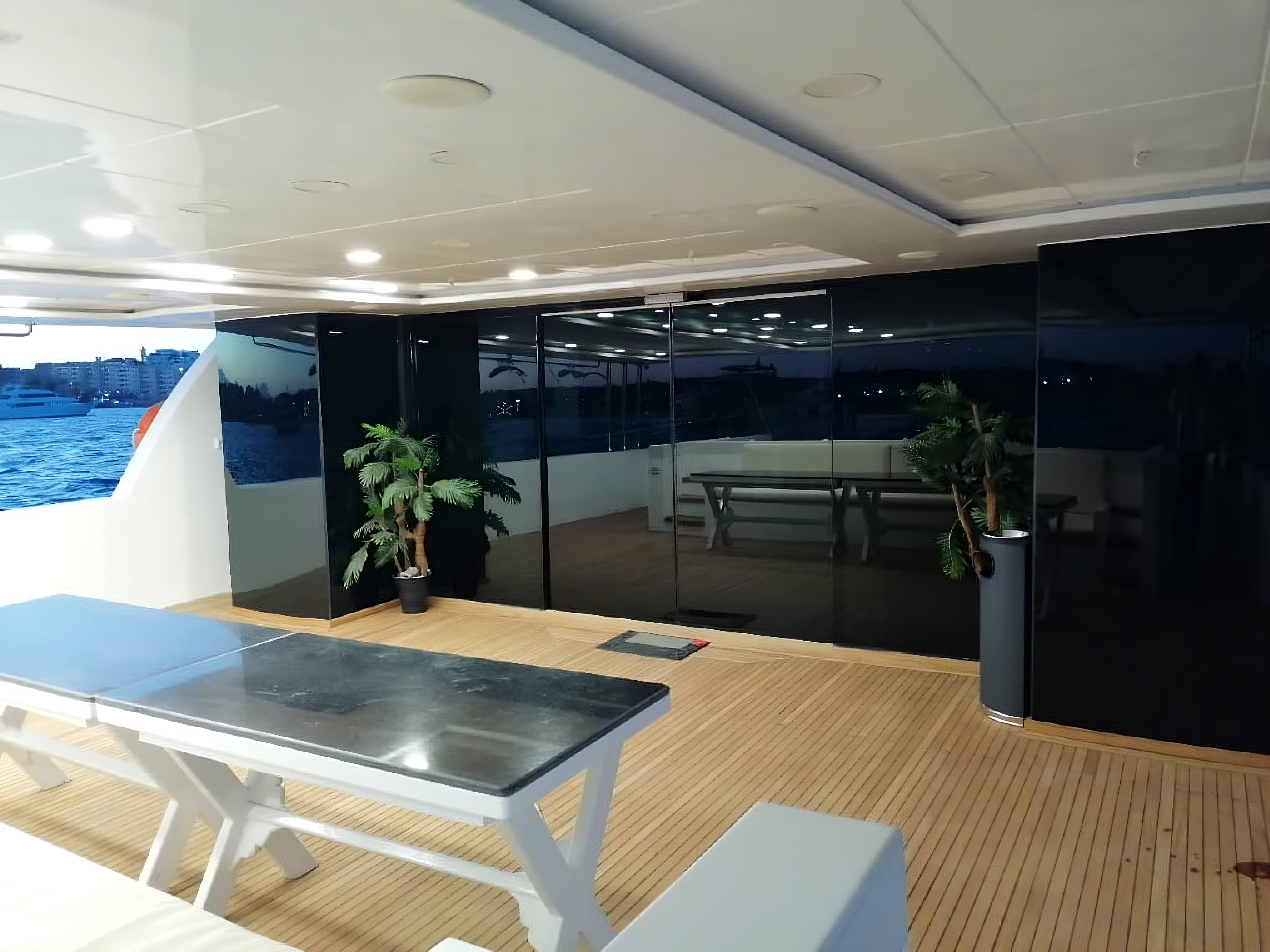 Outdoor sun deck with ping pong