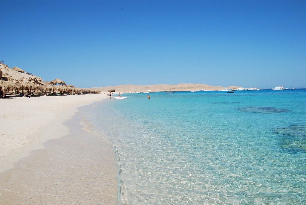 Red Sea island beach