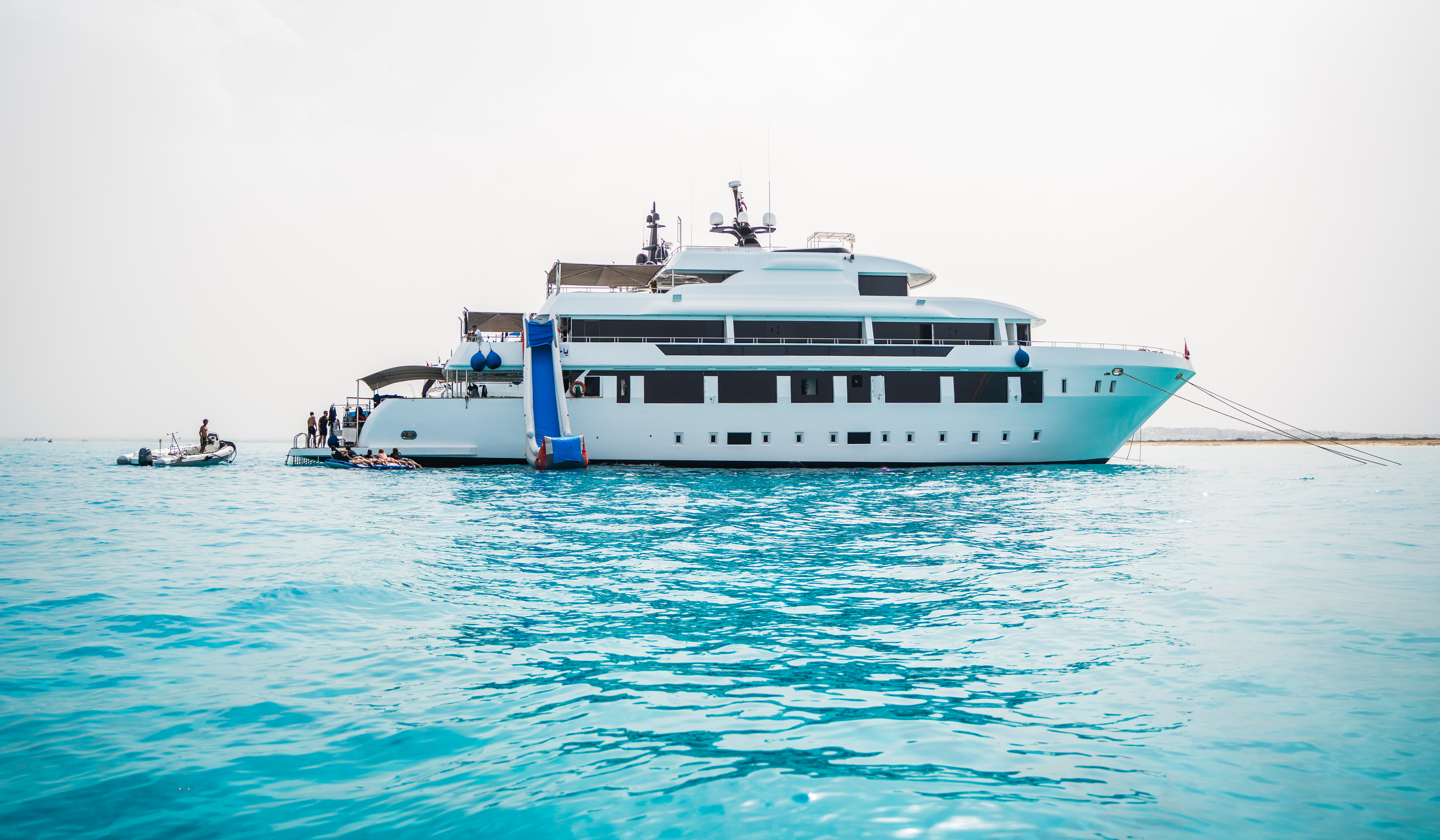 Yachtiano Ocean Dream — full side view